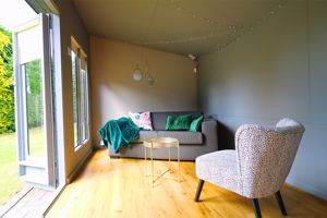 Photo 21- click for photo gallery